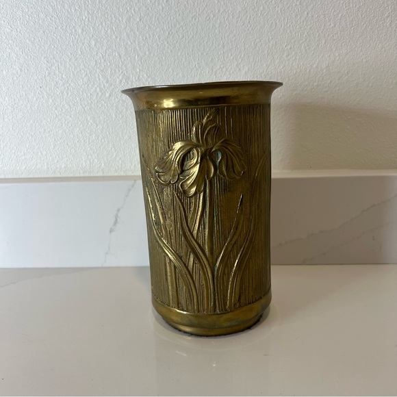 Vintage Brass Floral Embossed Cylinder Vase Gold Tone Decorative Home Accent - Picture 10 of 13